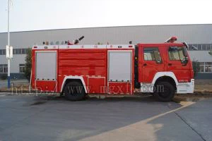 Camion dei pompieri con serbatoio in schiuma di medie dimensioni 8000L